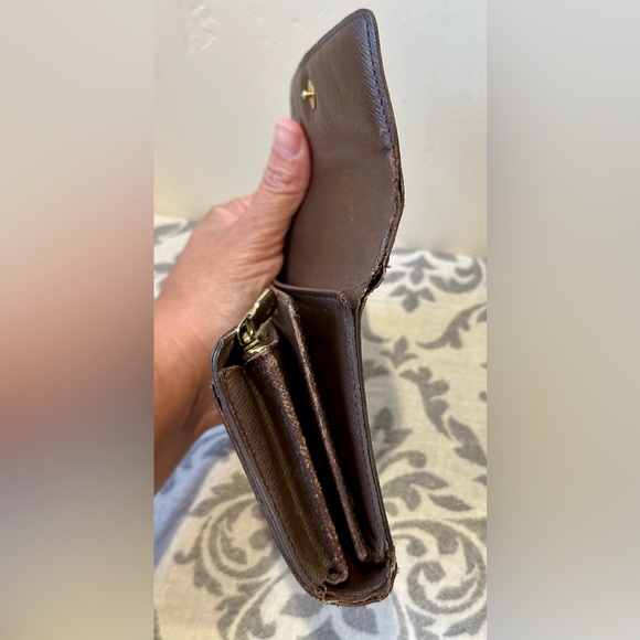 Louis Vuitton AUTHENTIC Damier Ebene Trifold Wallet - Picture 11 of 12